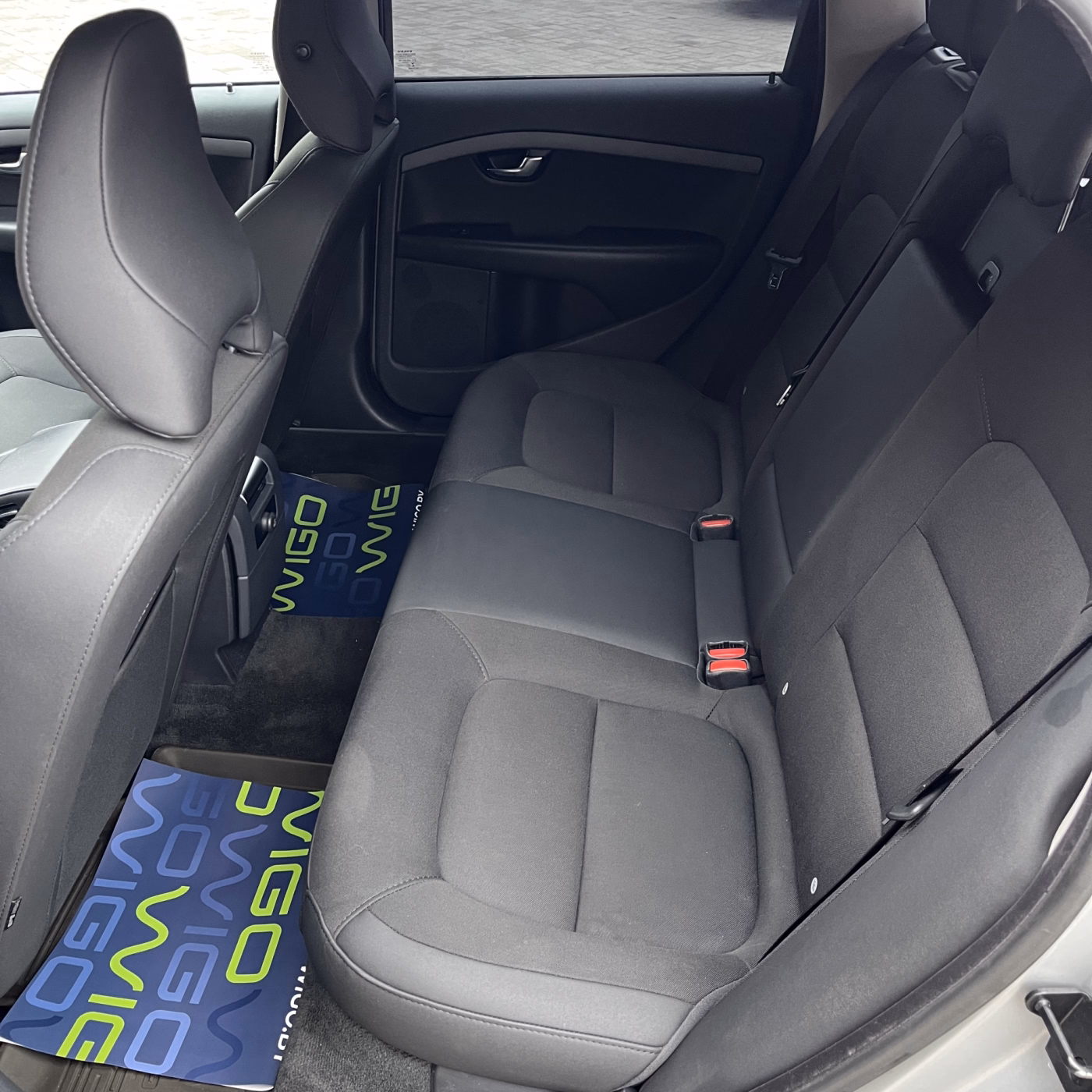 Volvo V70 фото 15