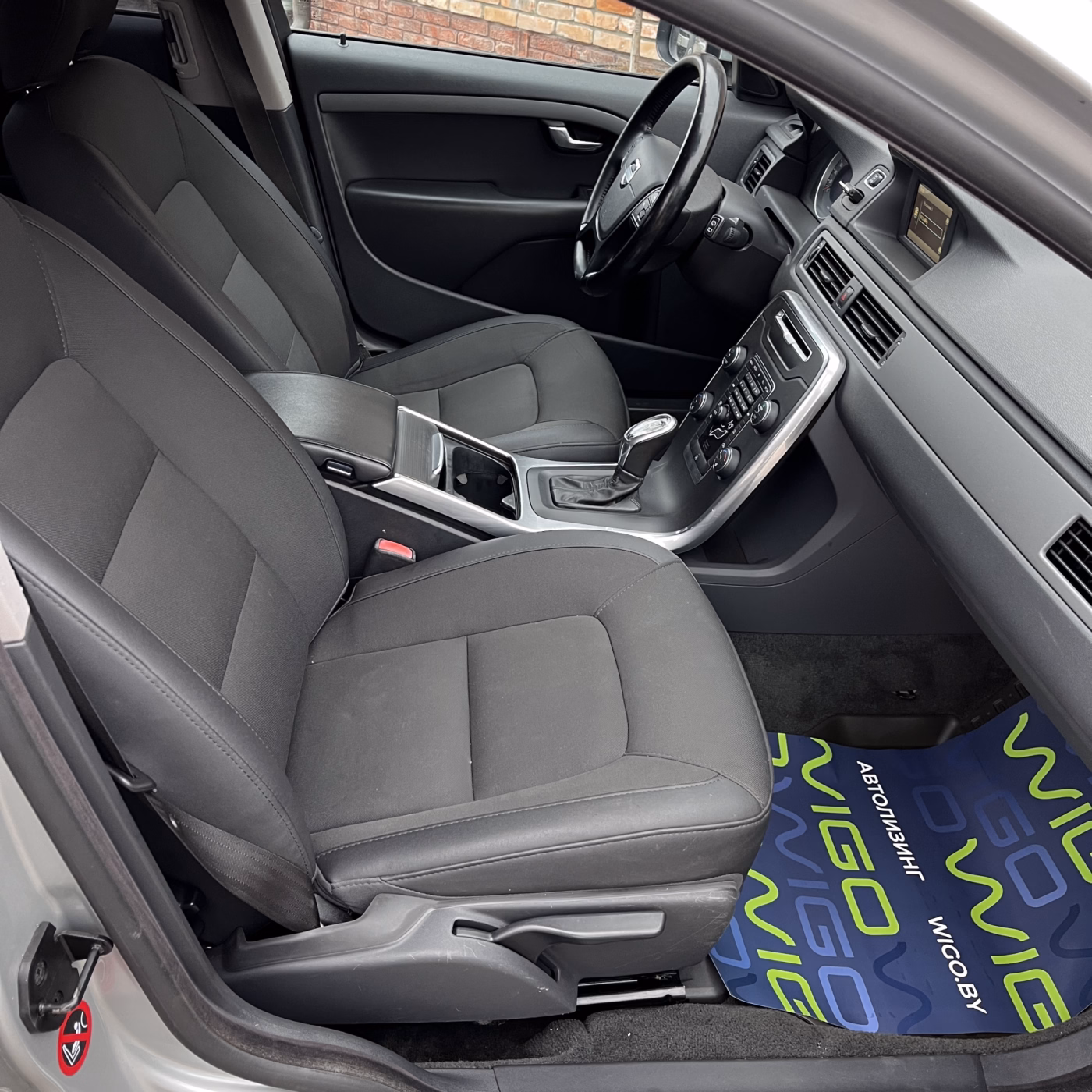 Volvo V70 фото 20