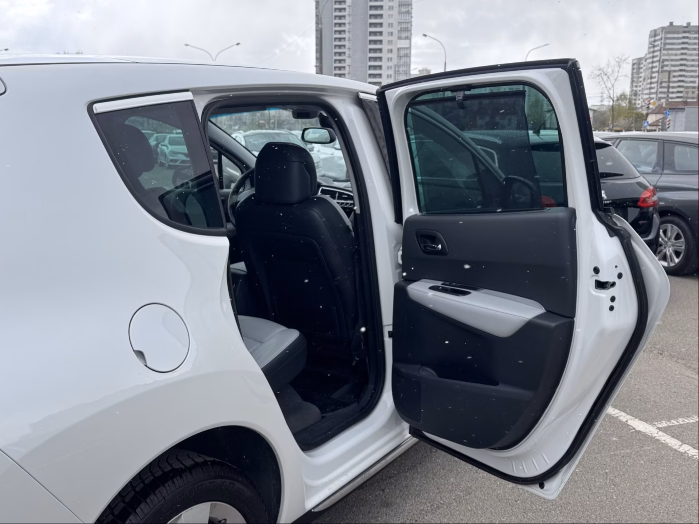 Peugeot 3008 фото 12