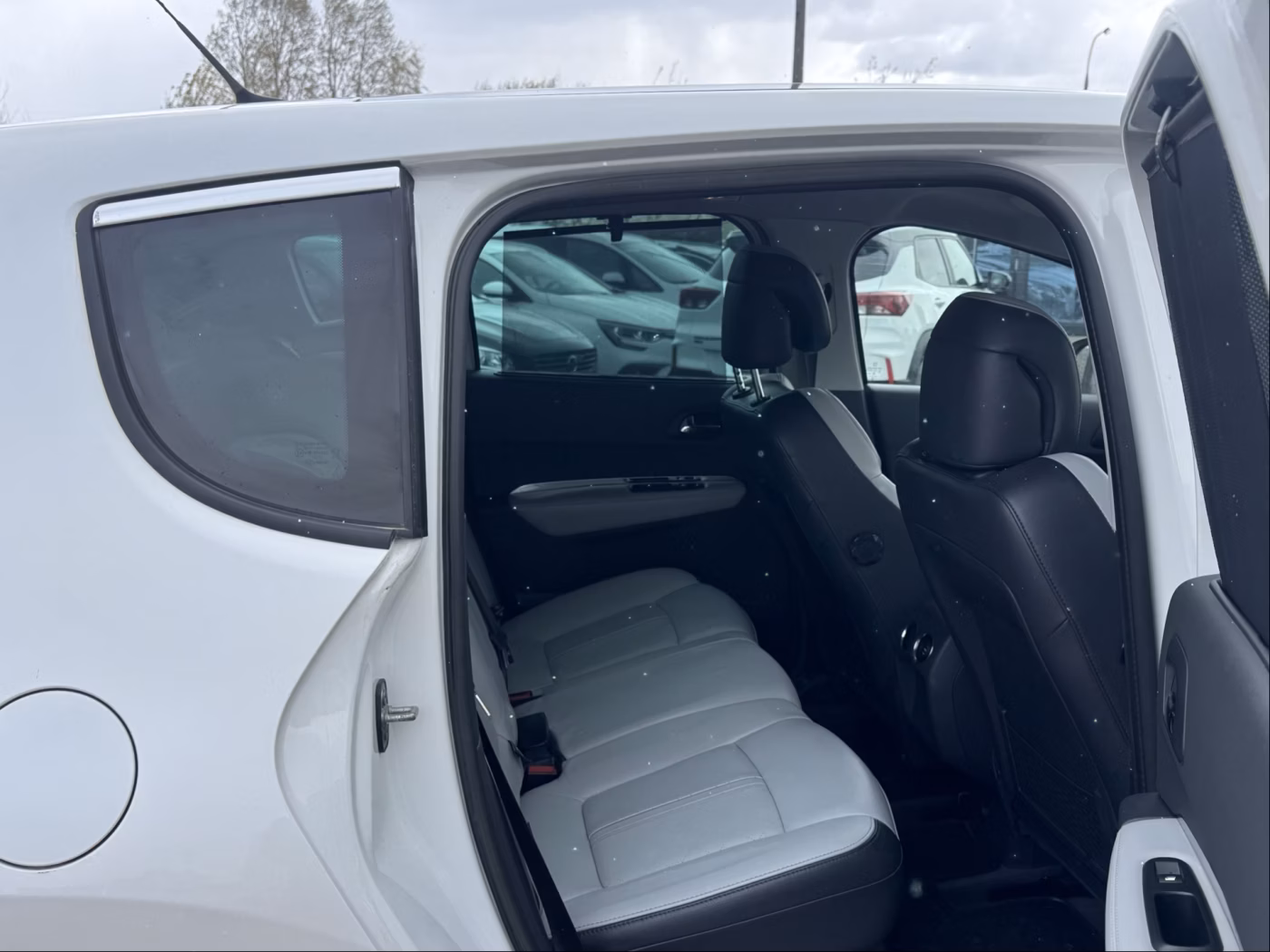 Peugeot 3008 фото 13