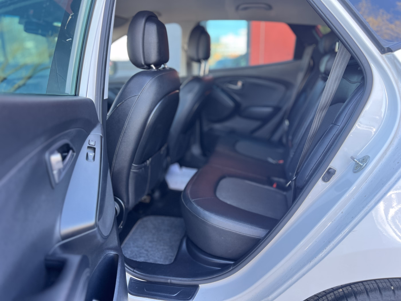 Hyundai ix35 фото 7