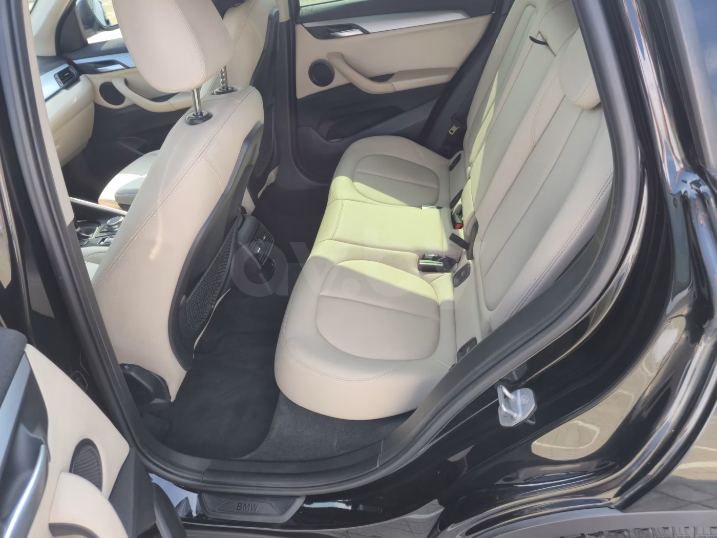 BMW X1 фото 10