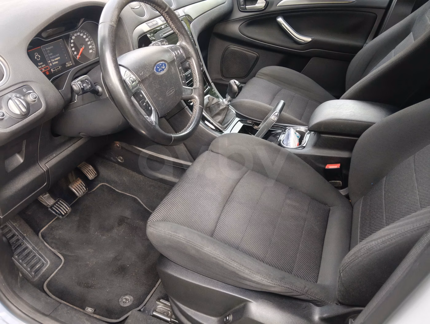 Ford S-MAX фото 7
