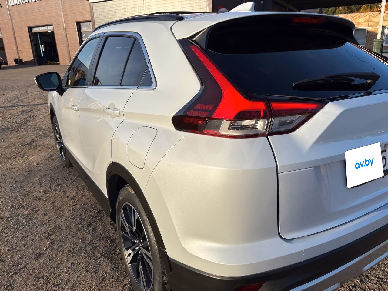 Mitsubishi Eclipse Cross фото 9