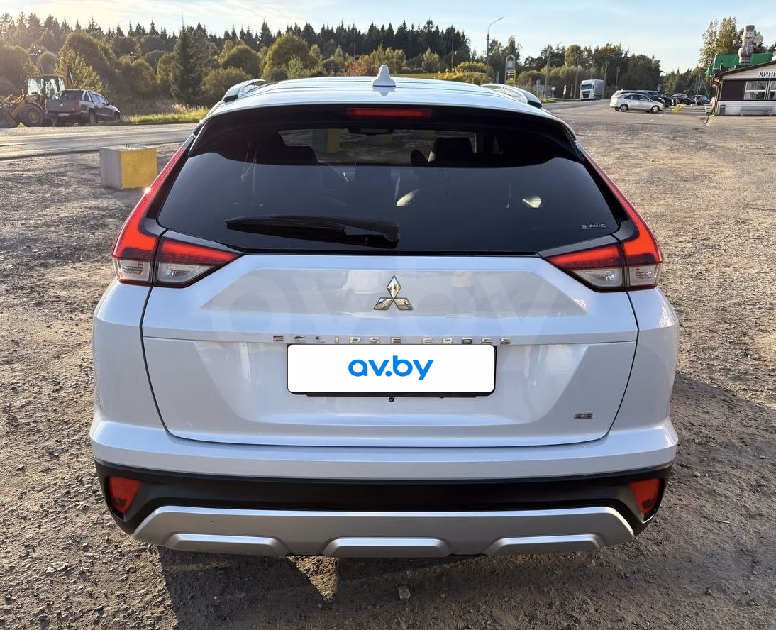Mitsubishi Eclipse Cross фото 11