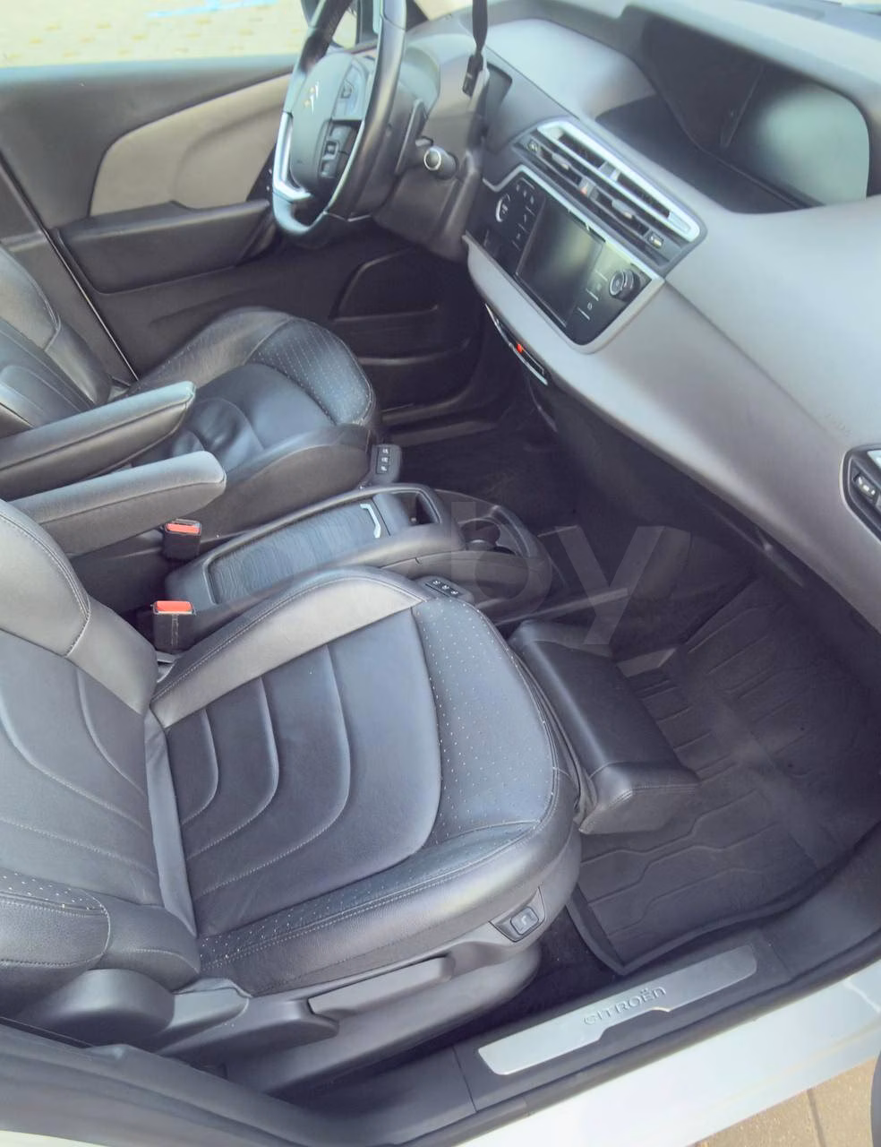 Citroen C4 Grand Spacetourer фото 15