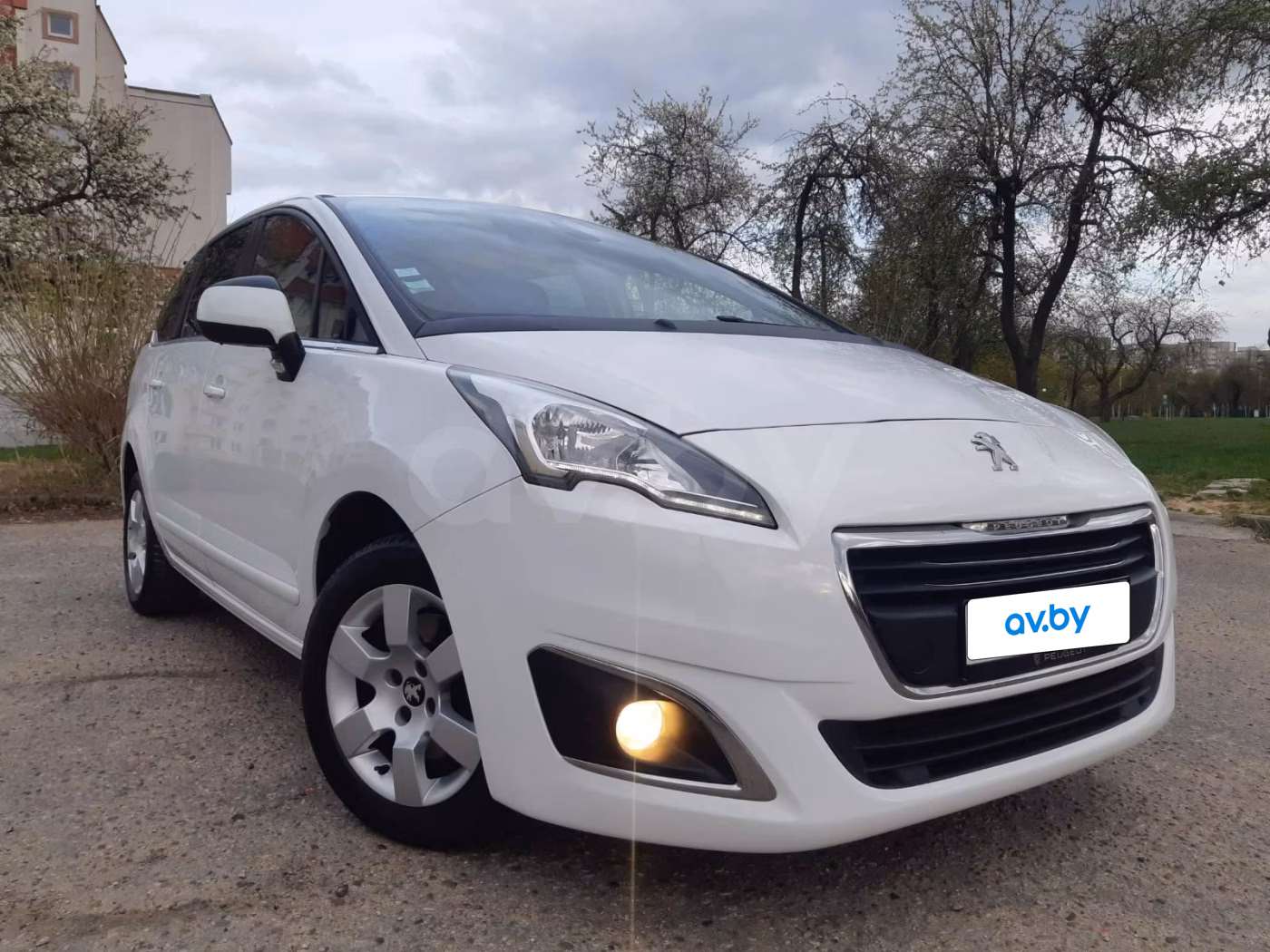 Peugeot 5008