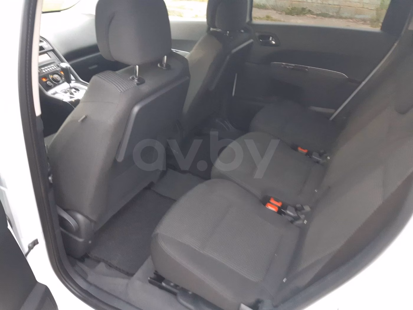 Peugeot 5008 фото 14