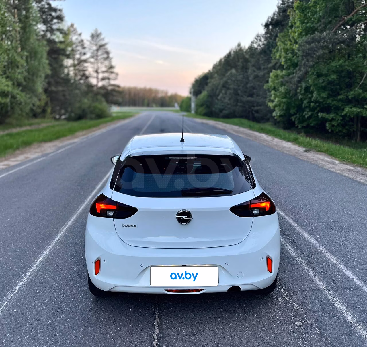 Opel Corsa фото 7