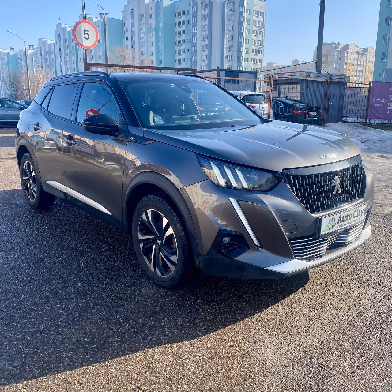 Peugeot 2008 фото 3