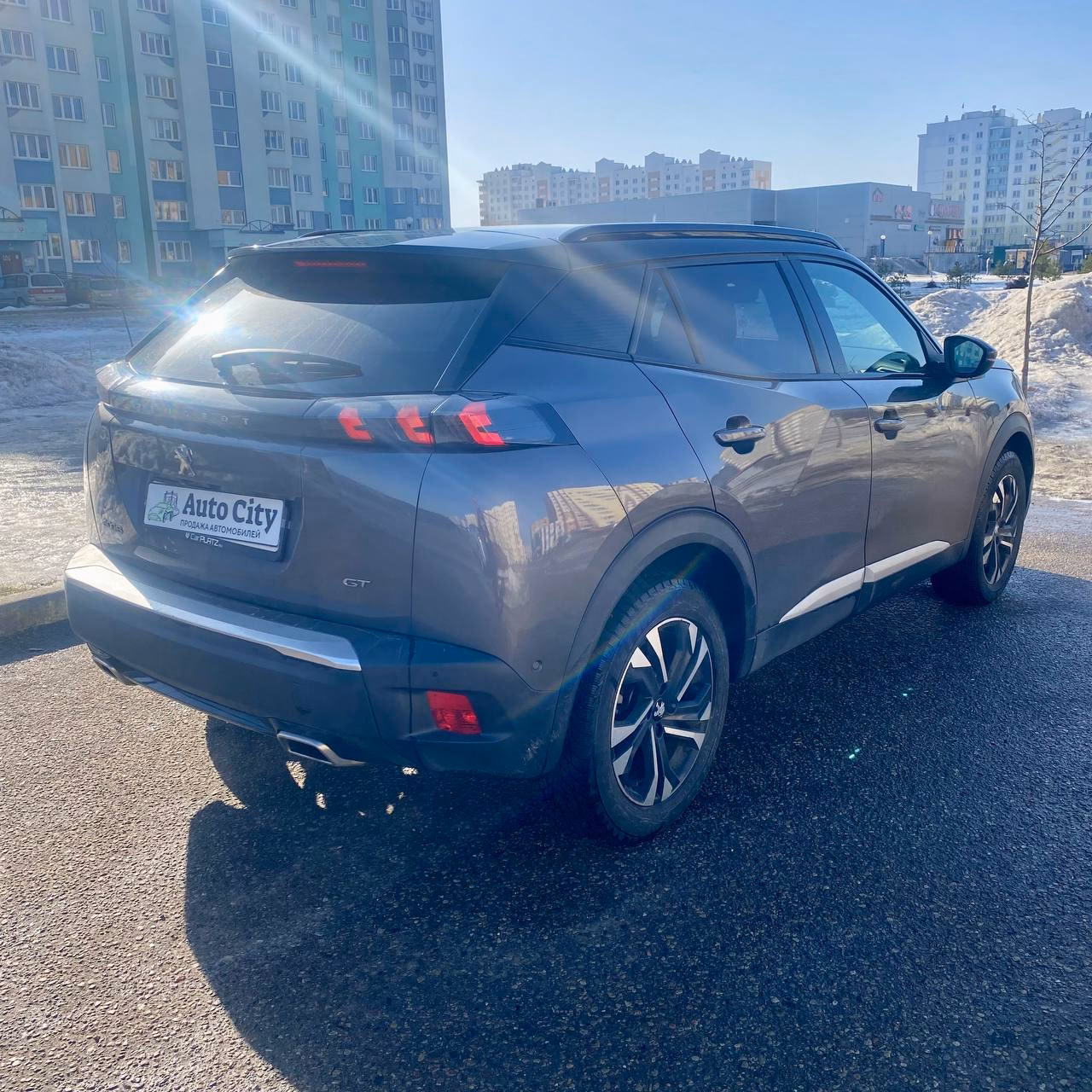 Peugeot 2008 фото 4