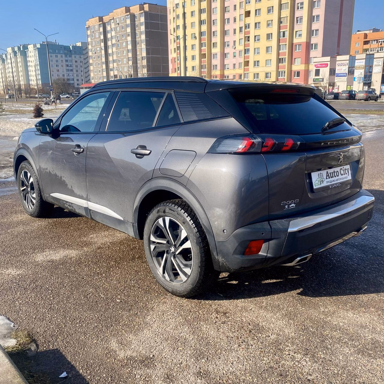 Peugeot 2008 фото 6
