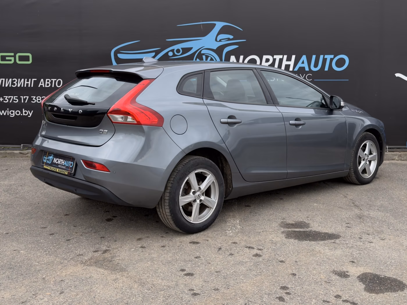 Volvo V40 фото 6