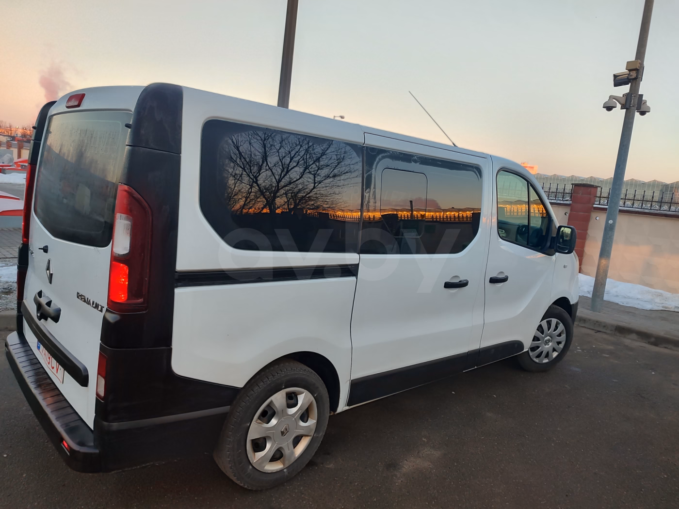 Renault Trafic фото 8