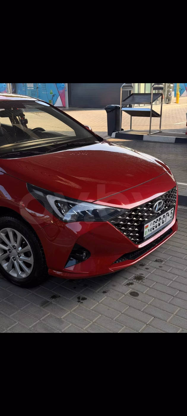Hyundai Accent фото 3