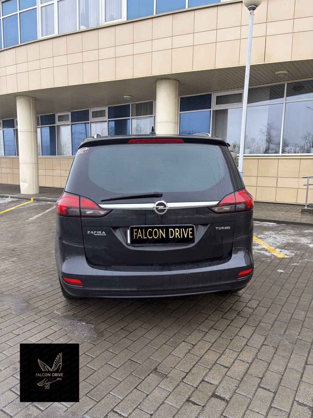 Opel Zafira фото 5