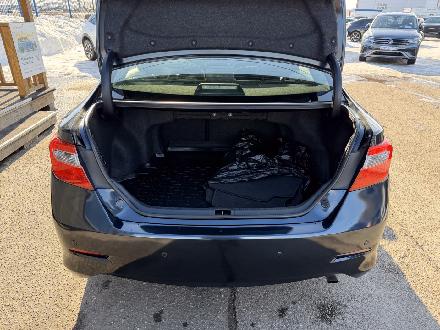Toyota Camry фото 12