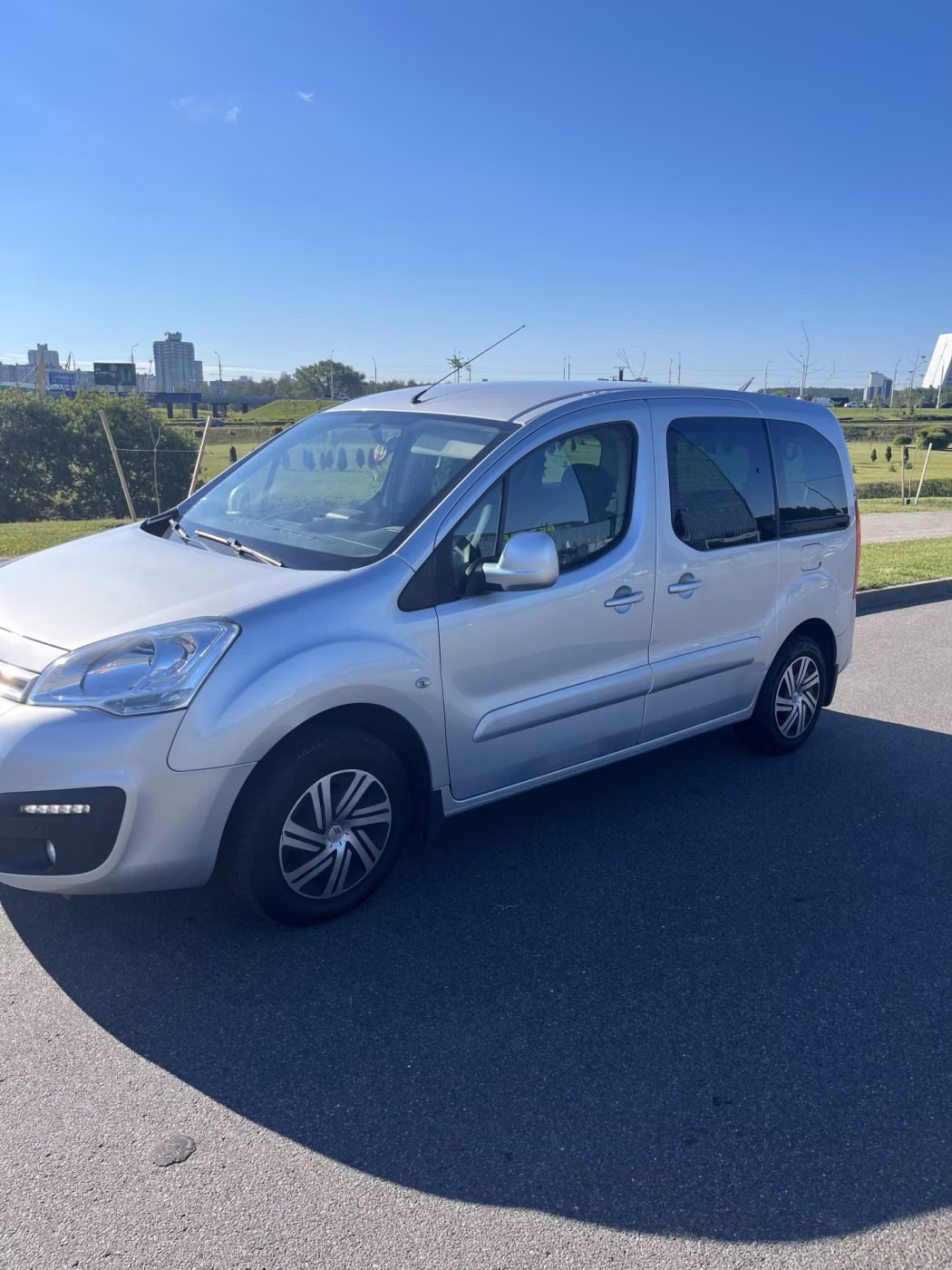 Citroen Berlingo фото 8