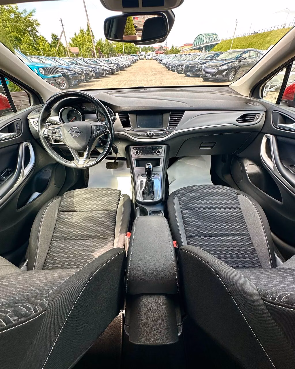 Opel Astra фото 9