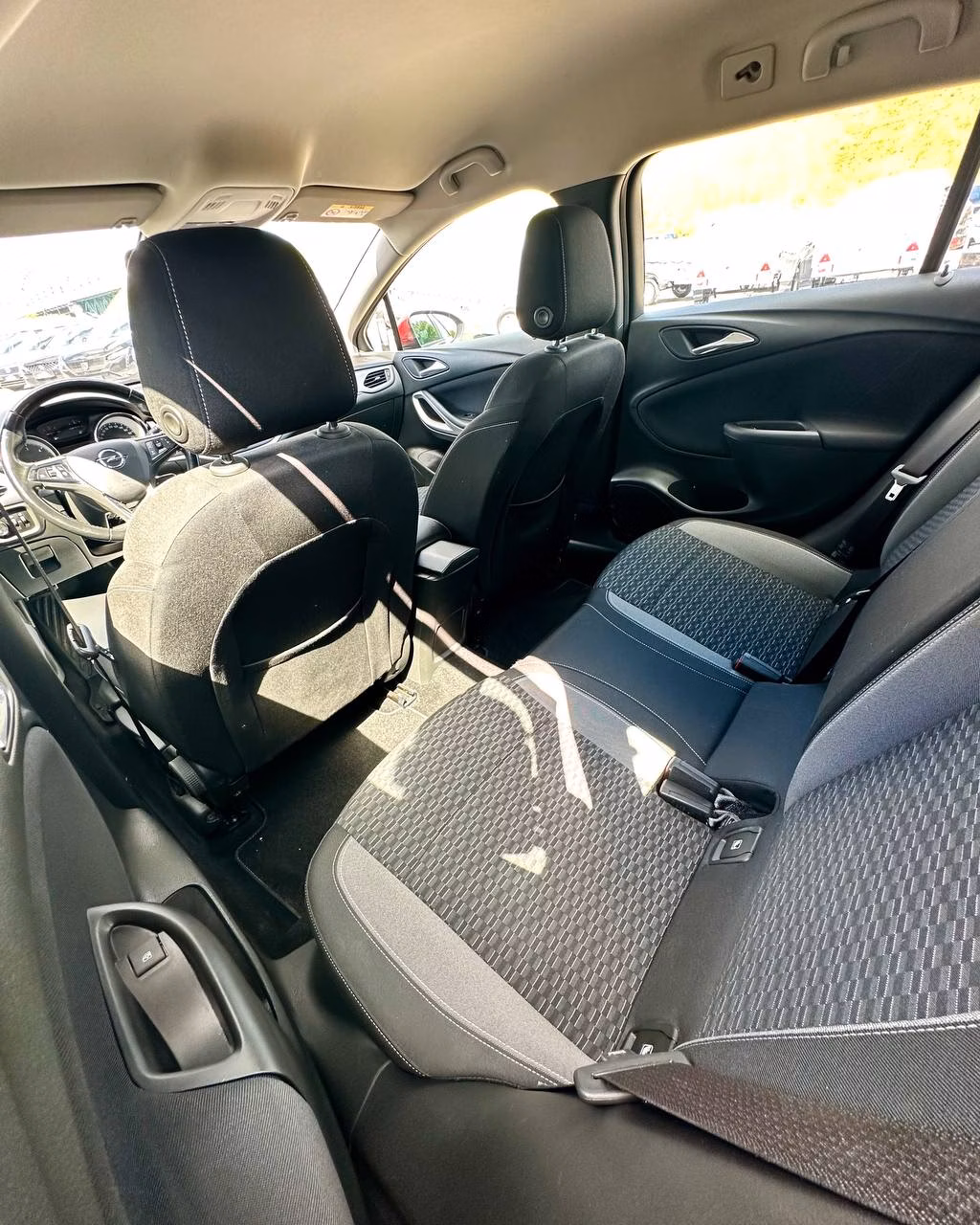 Opel Astra фото 12