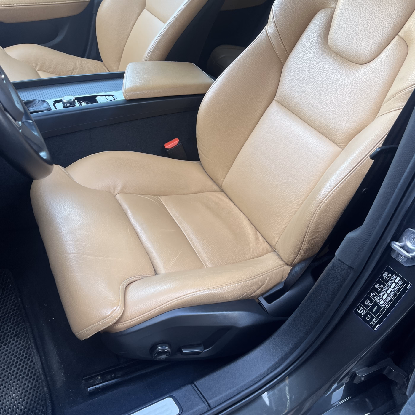 Volvo V60 фото 12