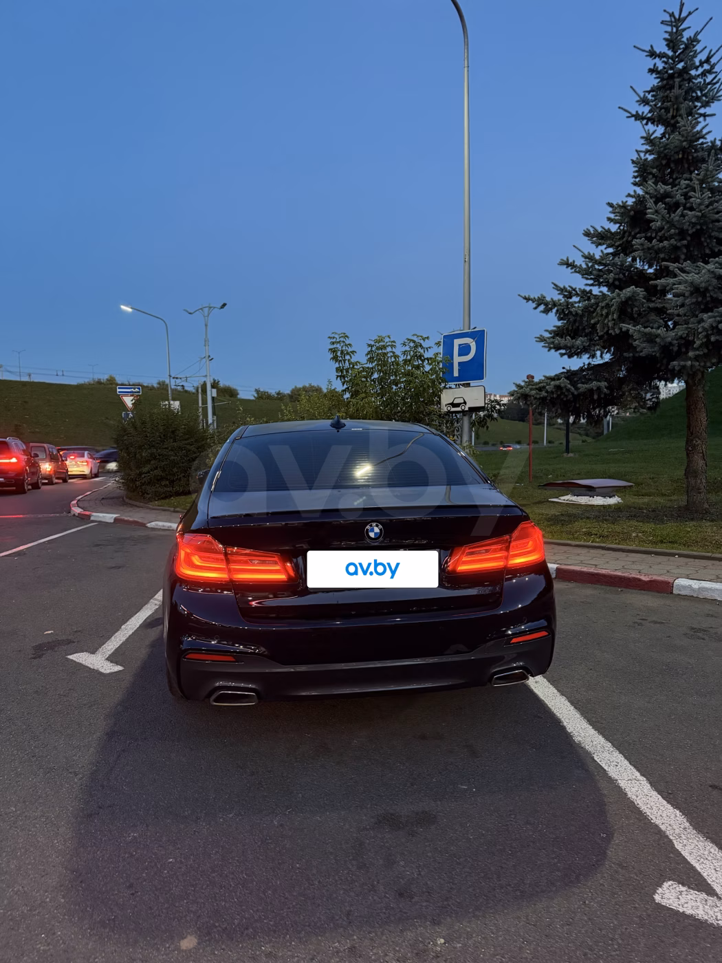 BMW 5 серия фото 4
