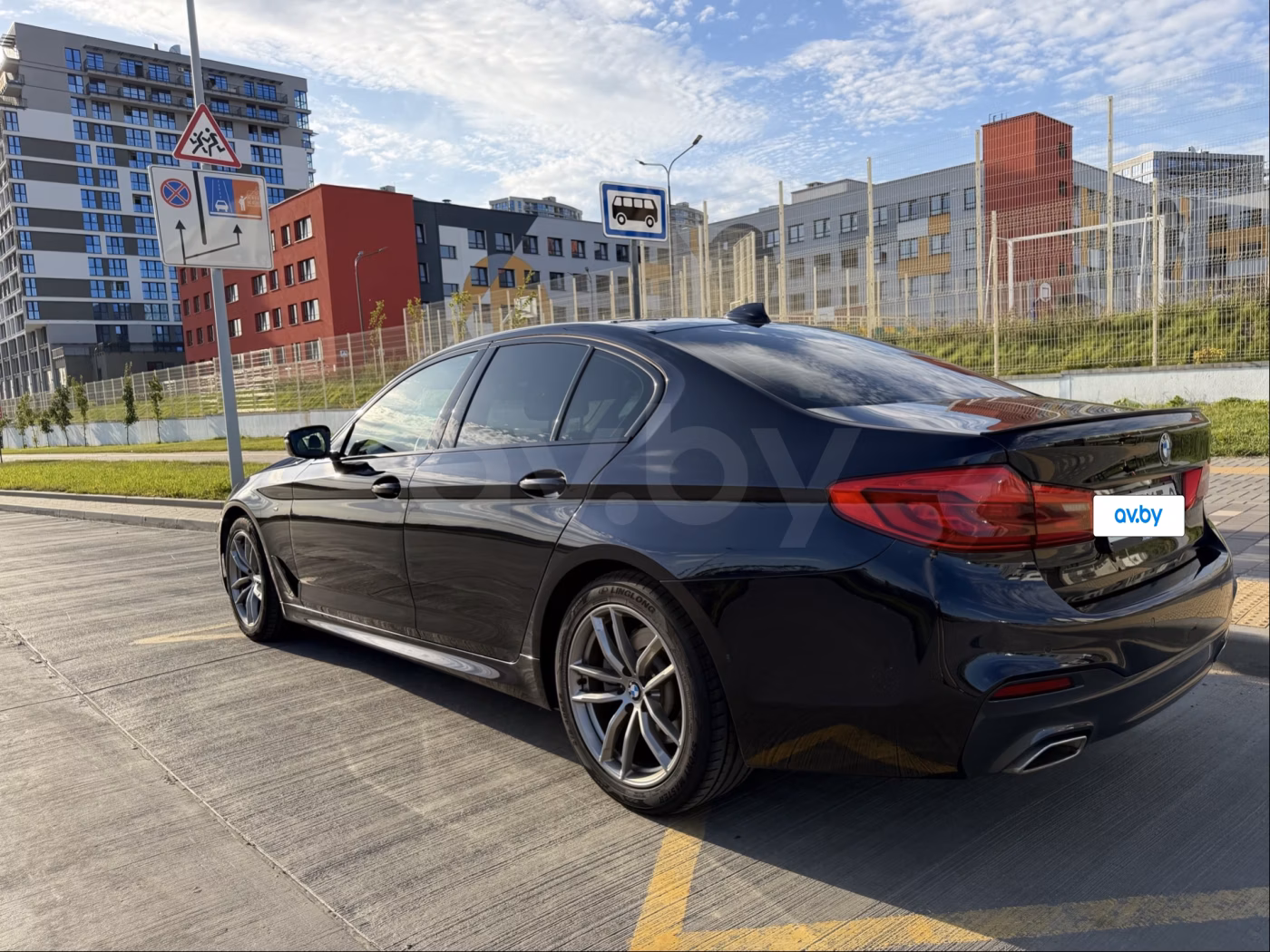 BMW 5 серия фото 10