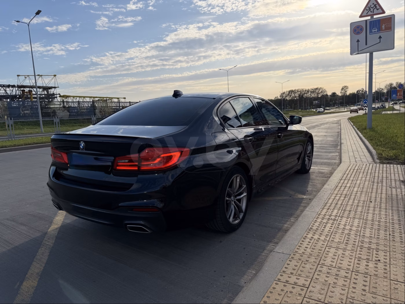 BMW 5 серия фото 11