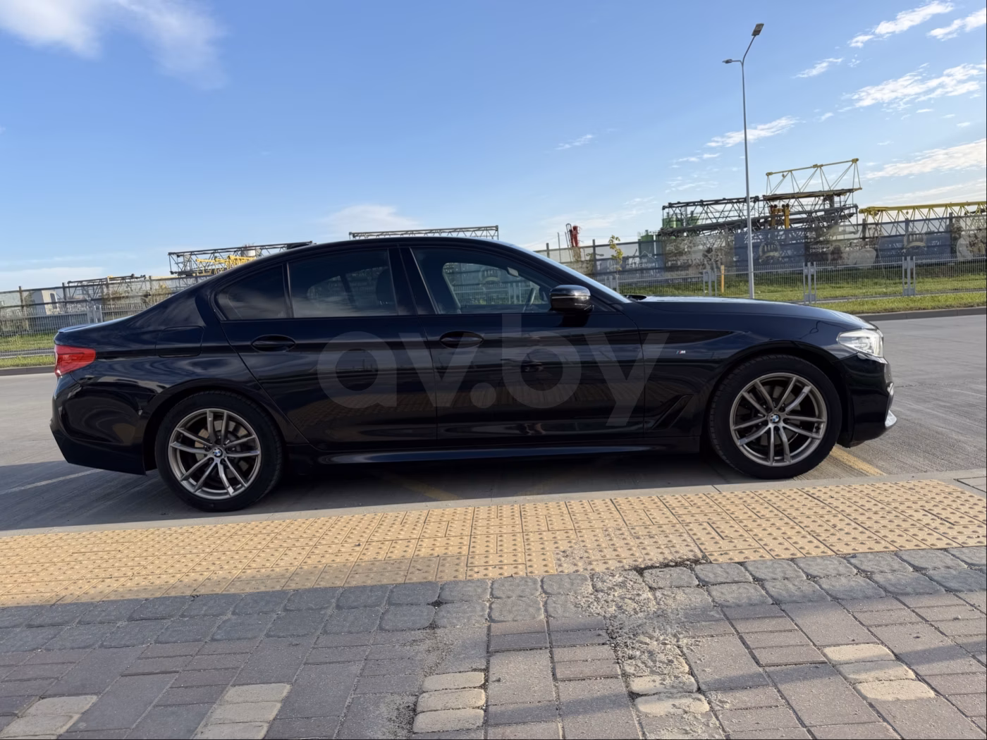 BMW 5 серия фото 13