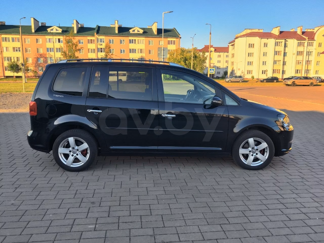 Volkswagen Touran фото 3