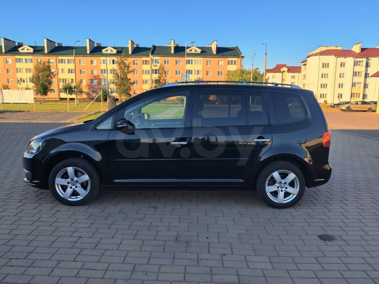 Volkswagen Touran фото 5