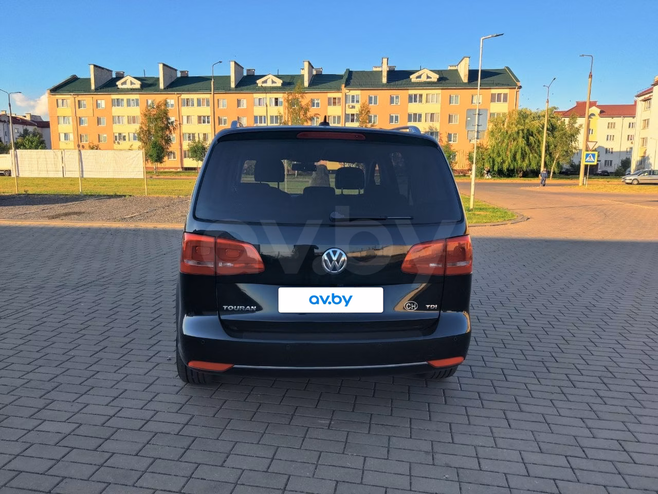 Volkswagen Touran фото 8