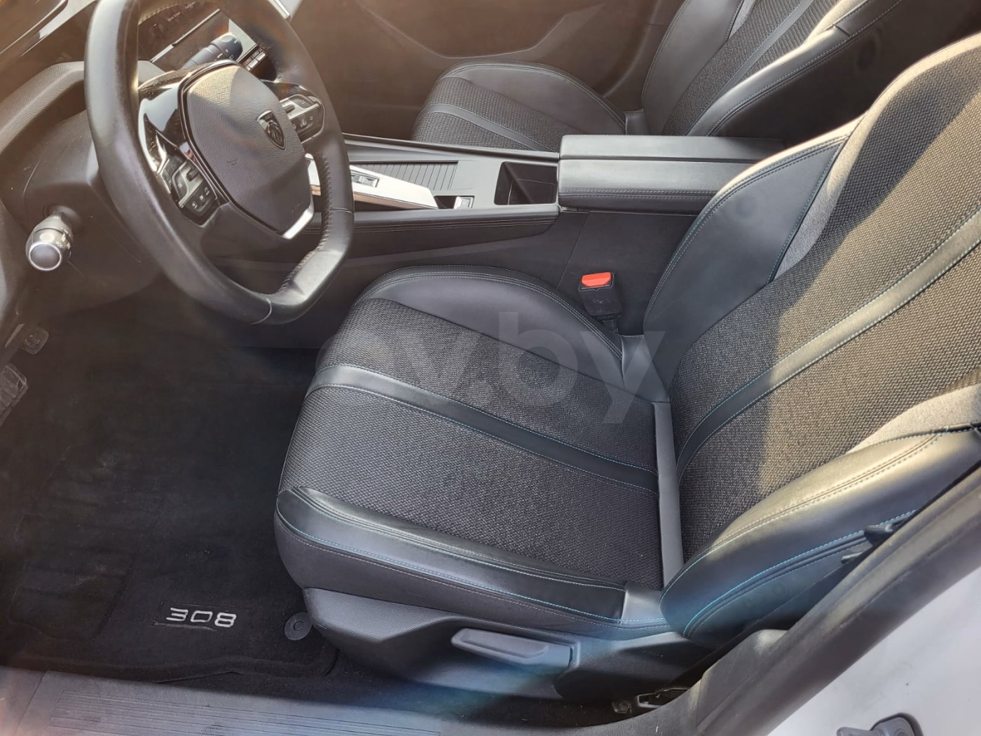 Peugeot 308 фото 17