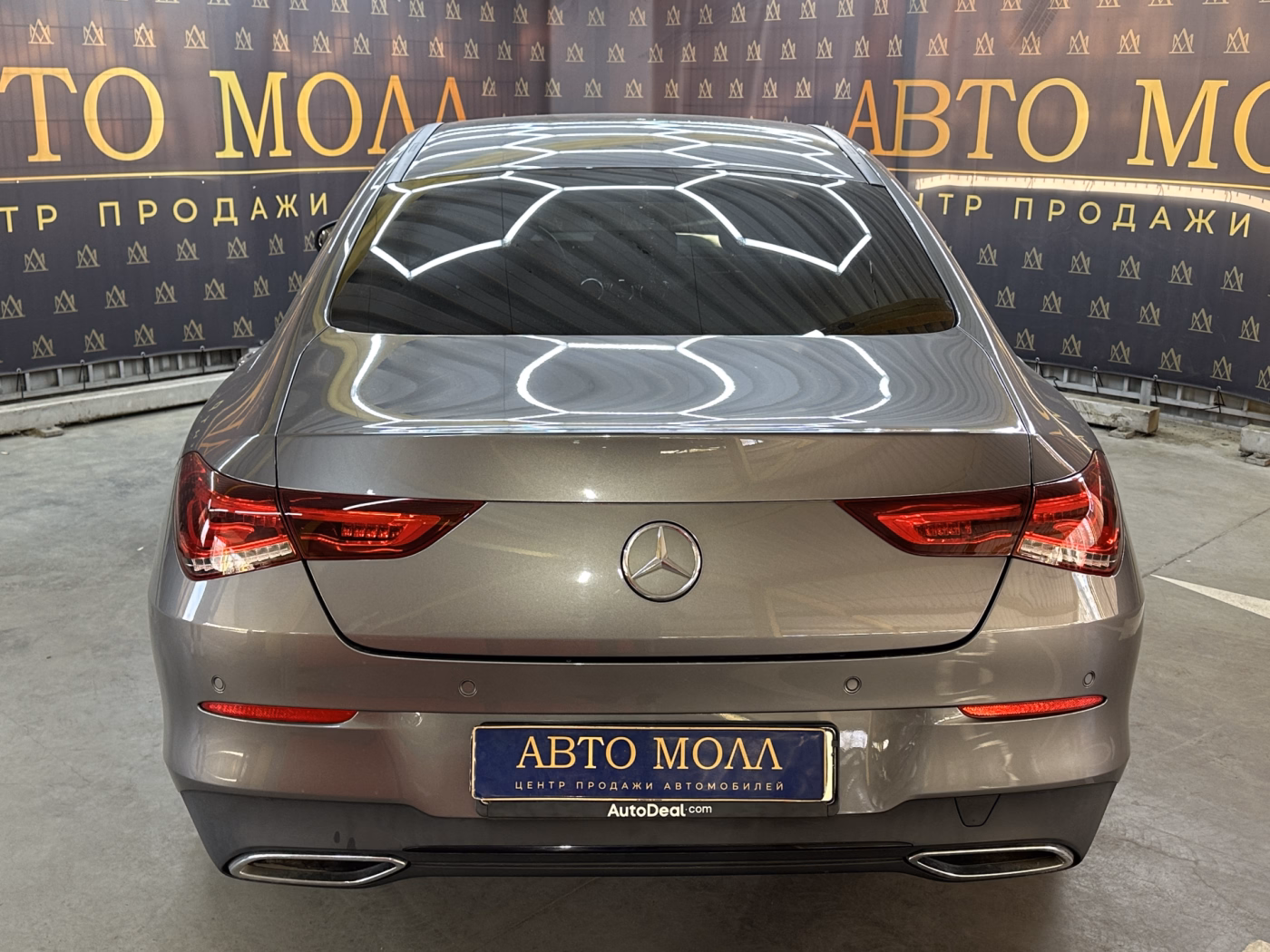 Mercedes-Benz CLA фото 8