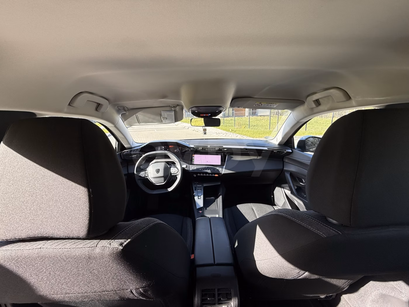 Peugeot 308 фото 12