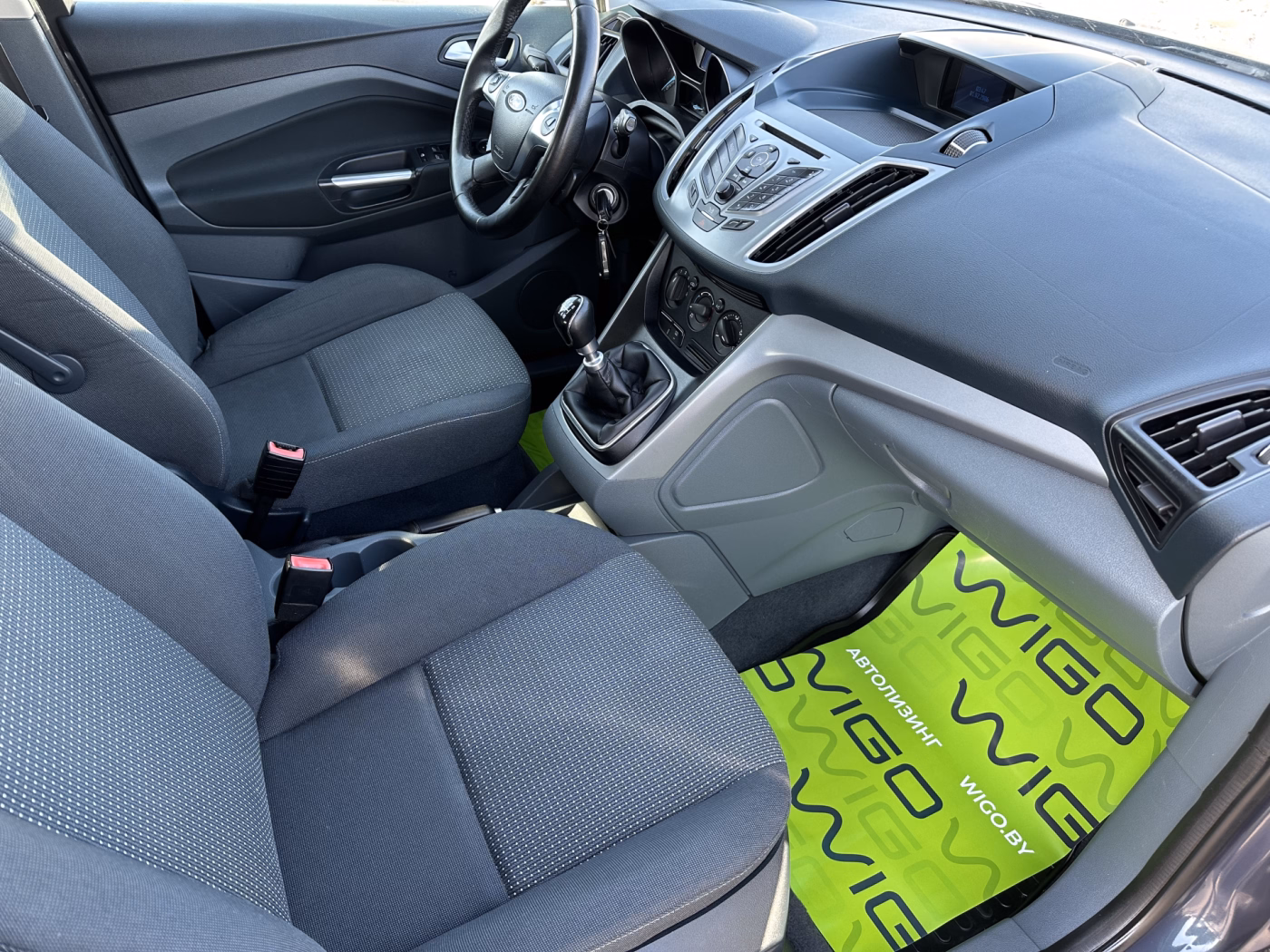 Ford Grand C-Max фото 13