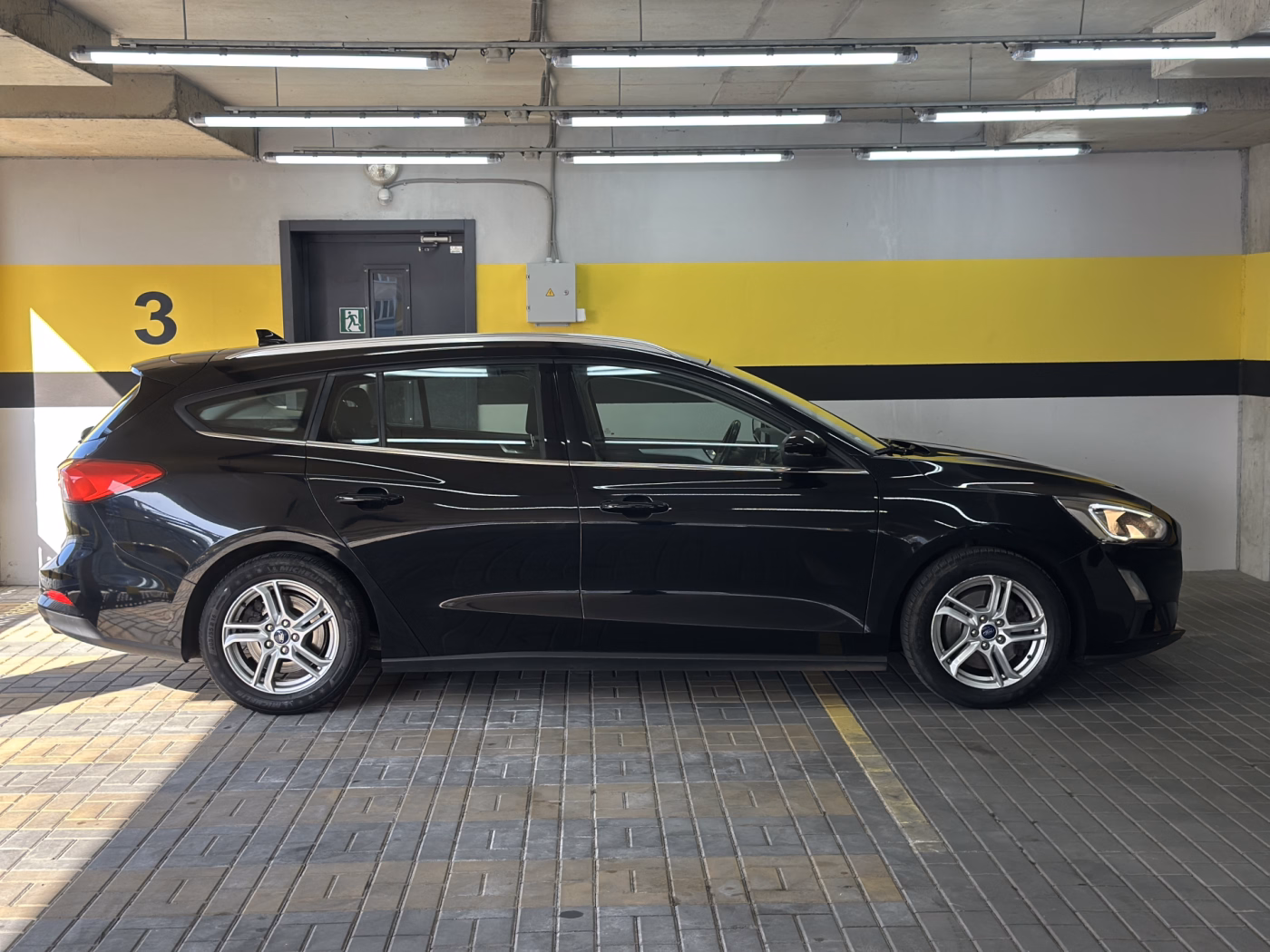 Ford Focus фото 8