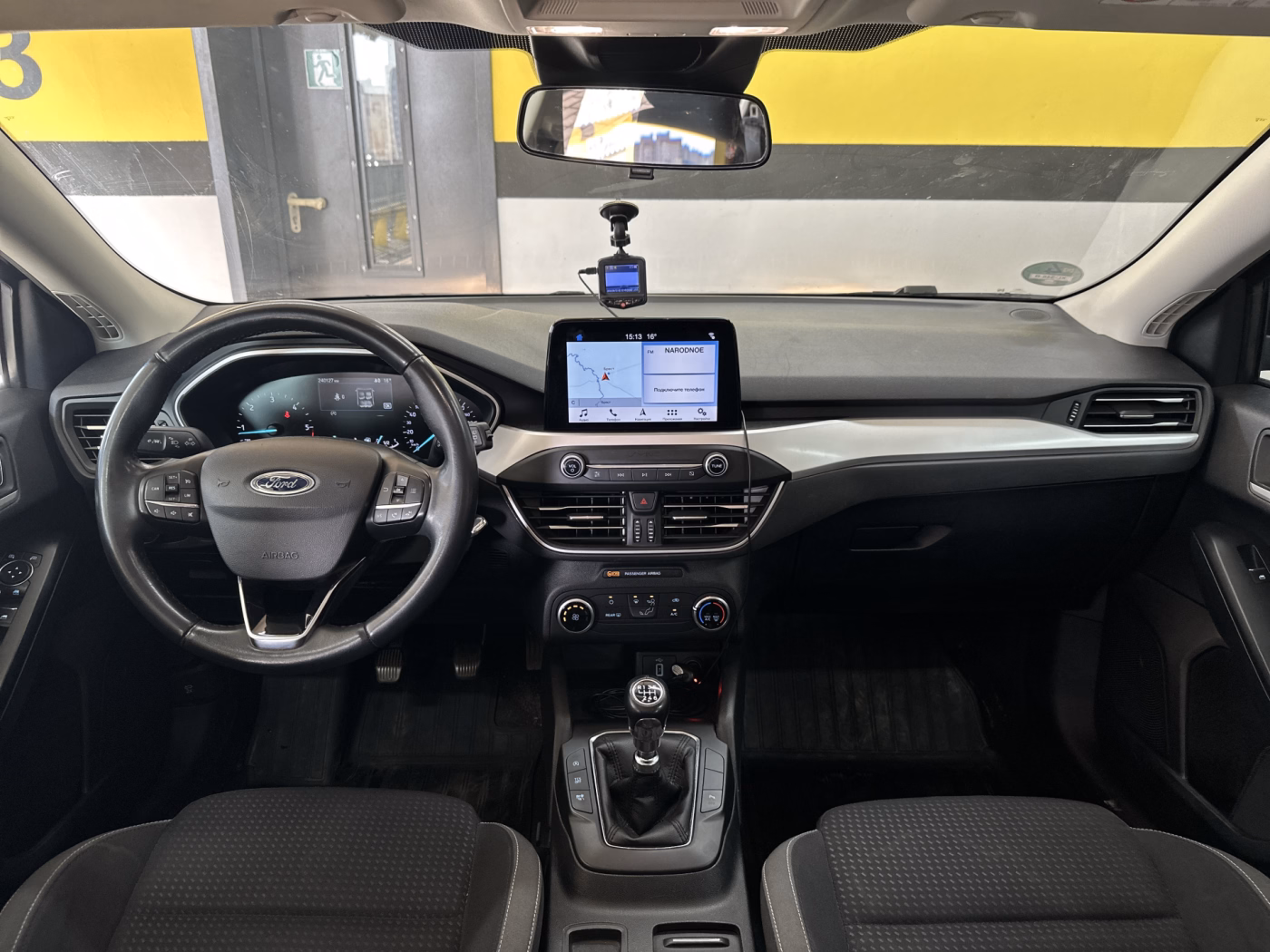 Ford Focus фото 9