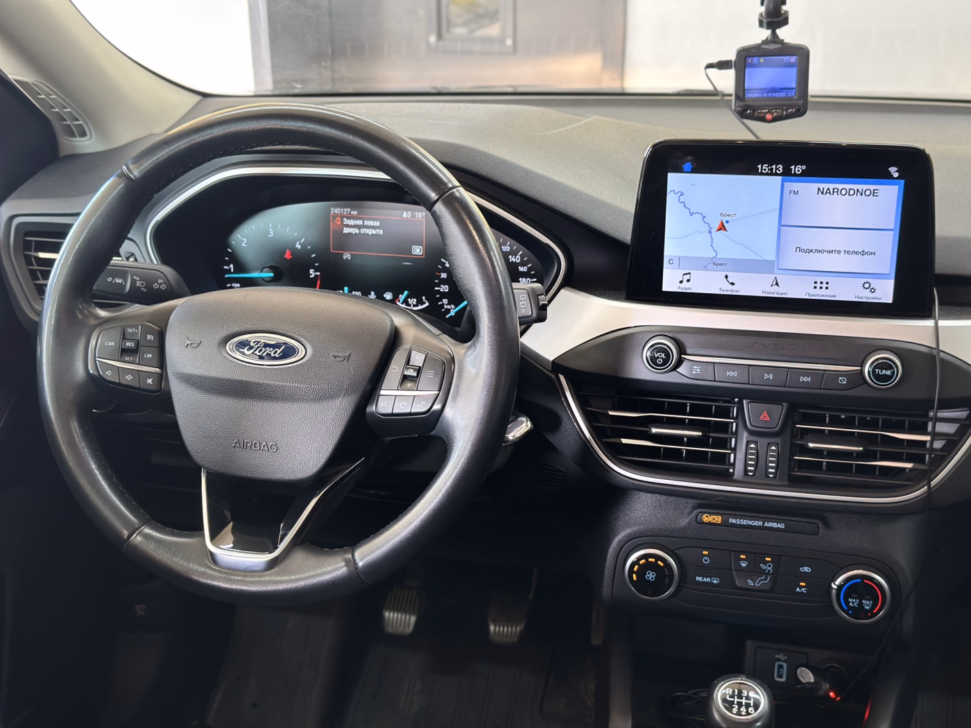 Ford Focus фото 10