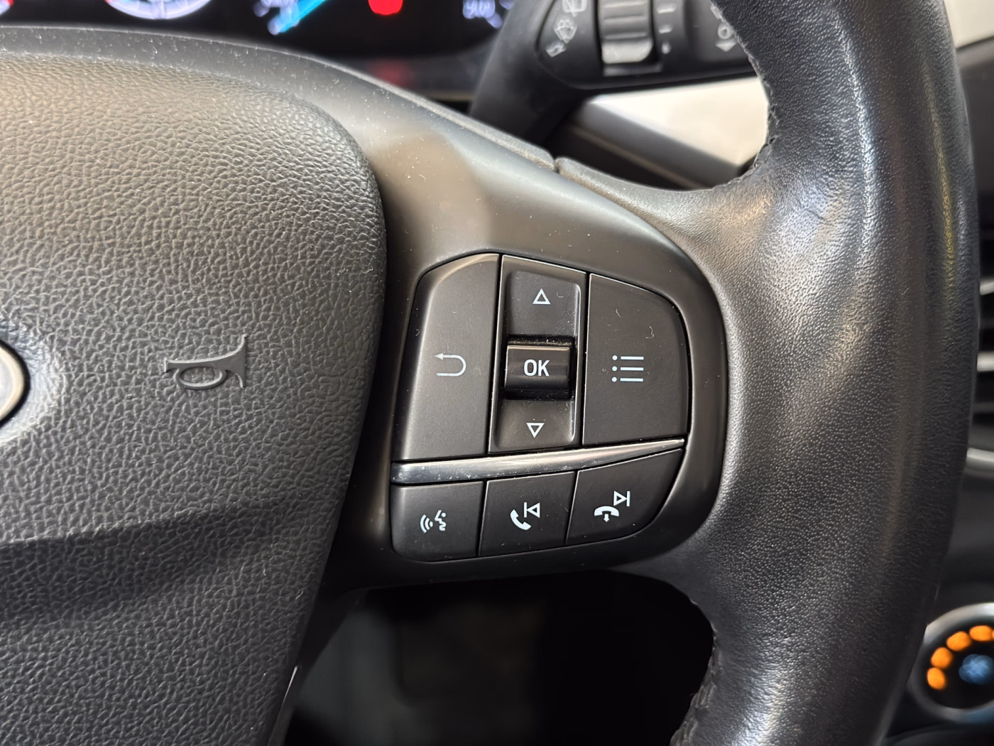 Ford Focus фото 20