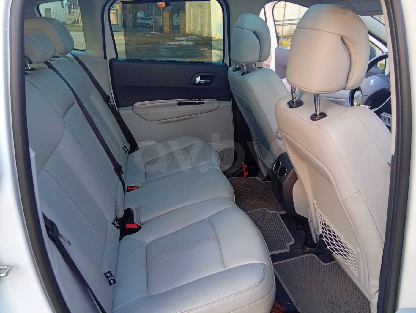 Peugeot 3008 фото 8