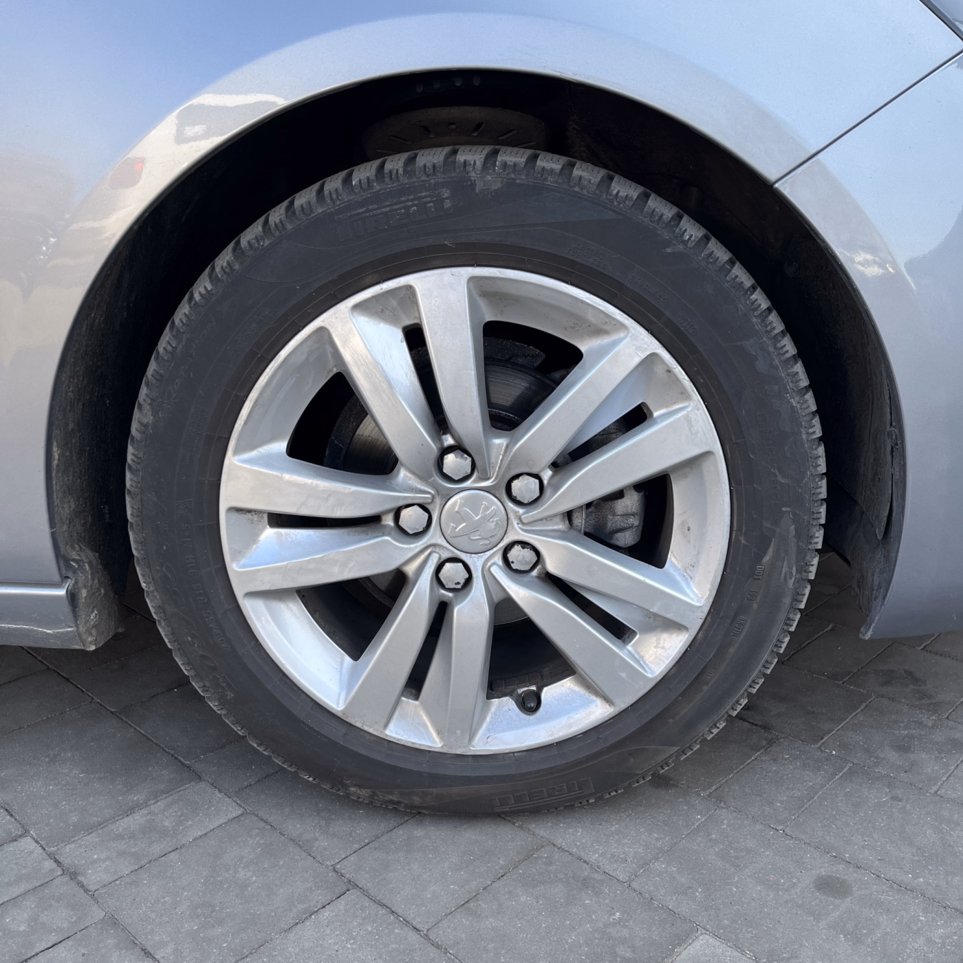 Peugeot 308 фото 7