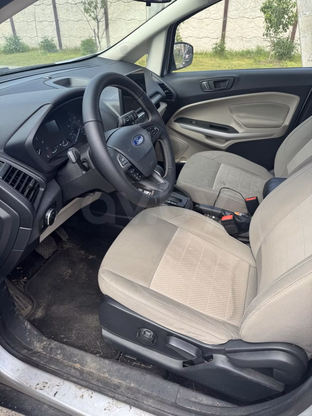 Ford EcoSport фото 11