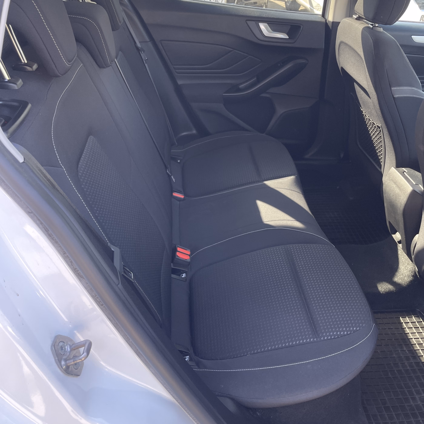 Ford Focus фото 19
