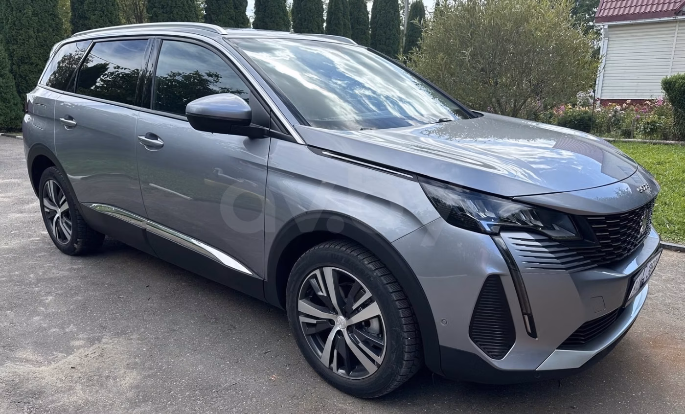 Peugeot 5008 фото 2