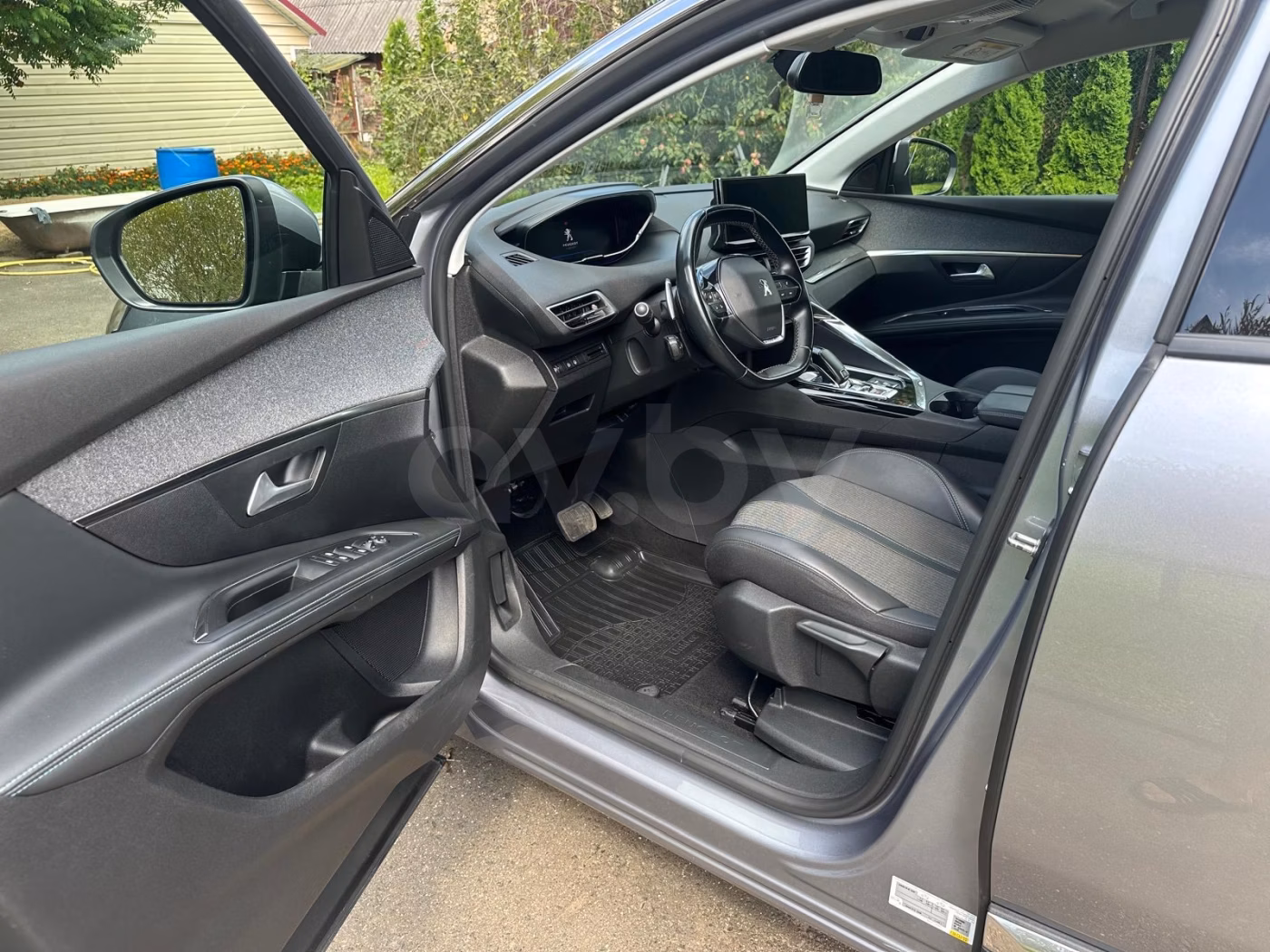 Peugeot 5008 фото 15