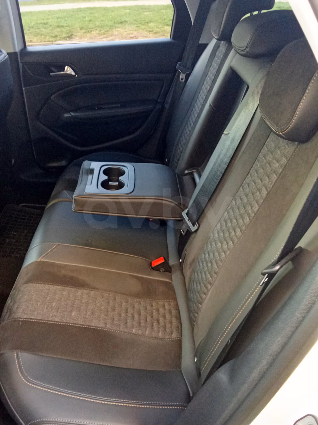 Peugeot 308 фото 10