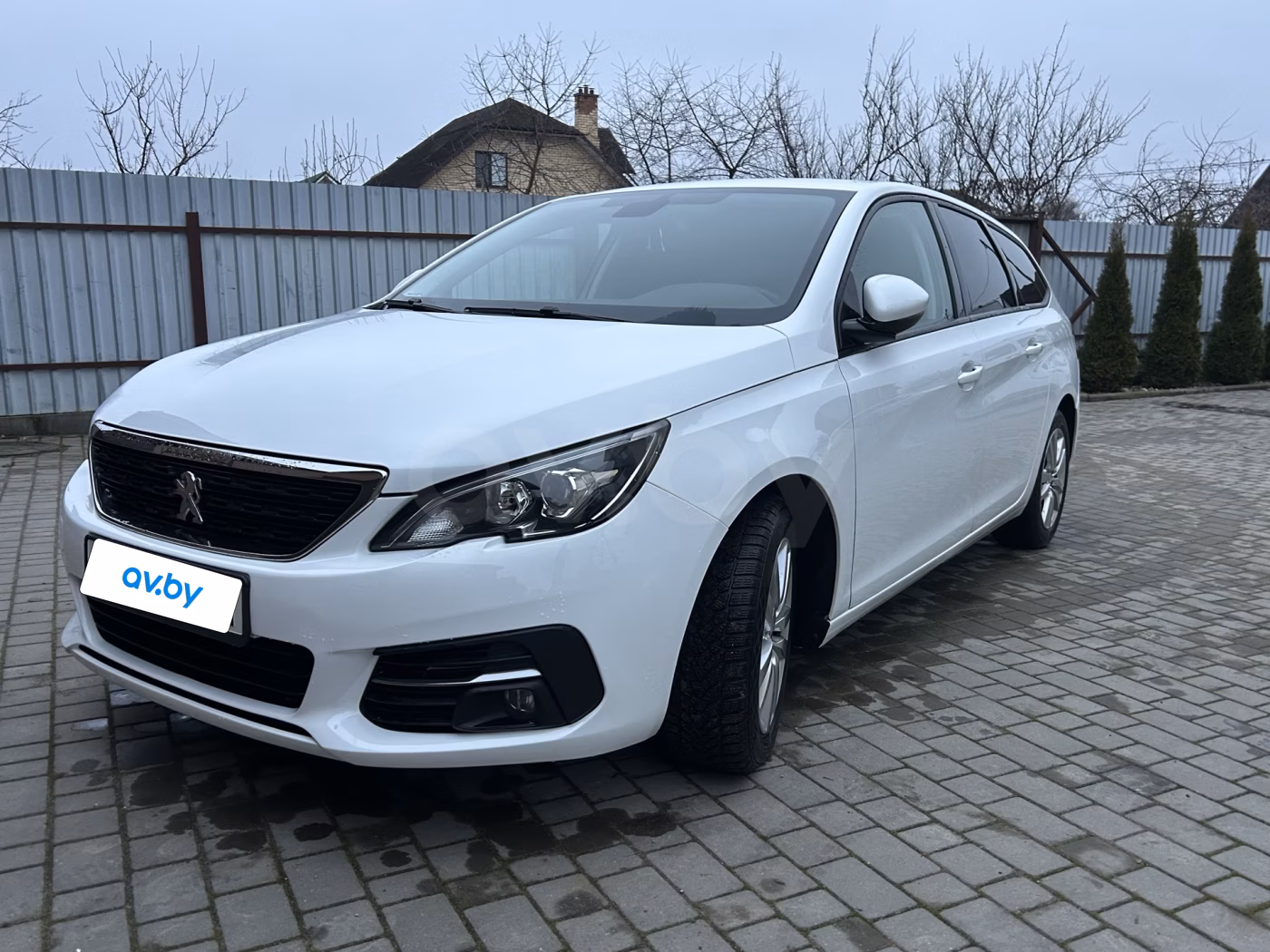 Peugeot 308 фото 4
