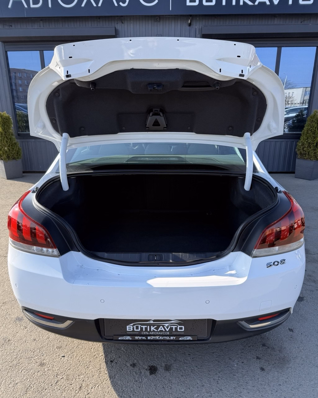Peugeot 508 фото 13
