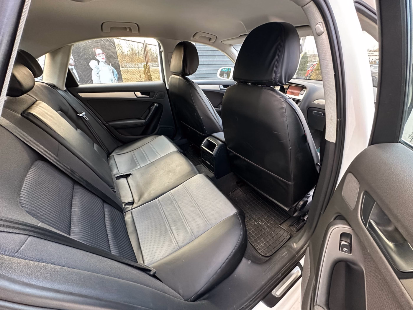 Audi A4 фото 13